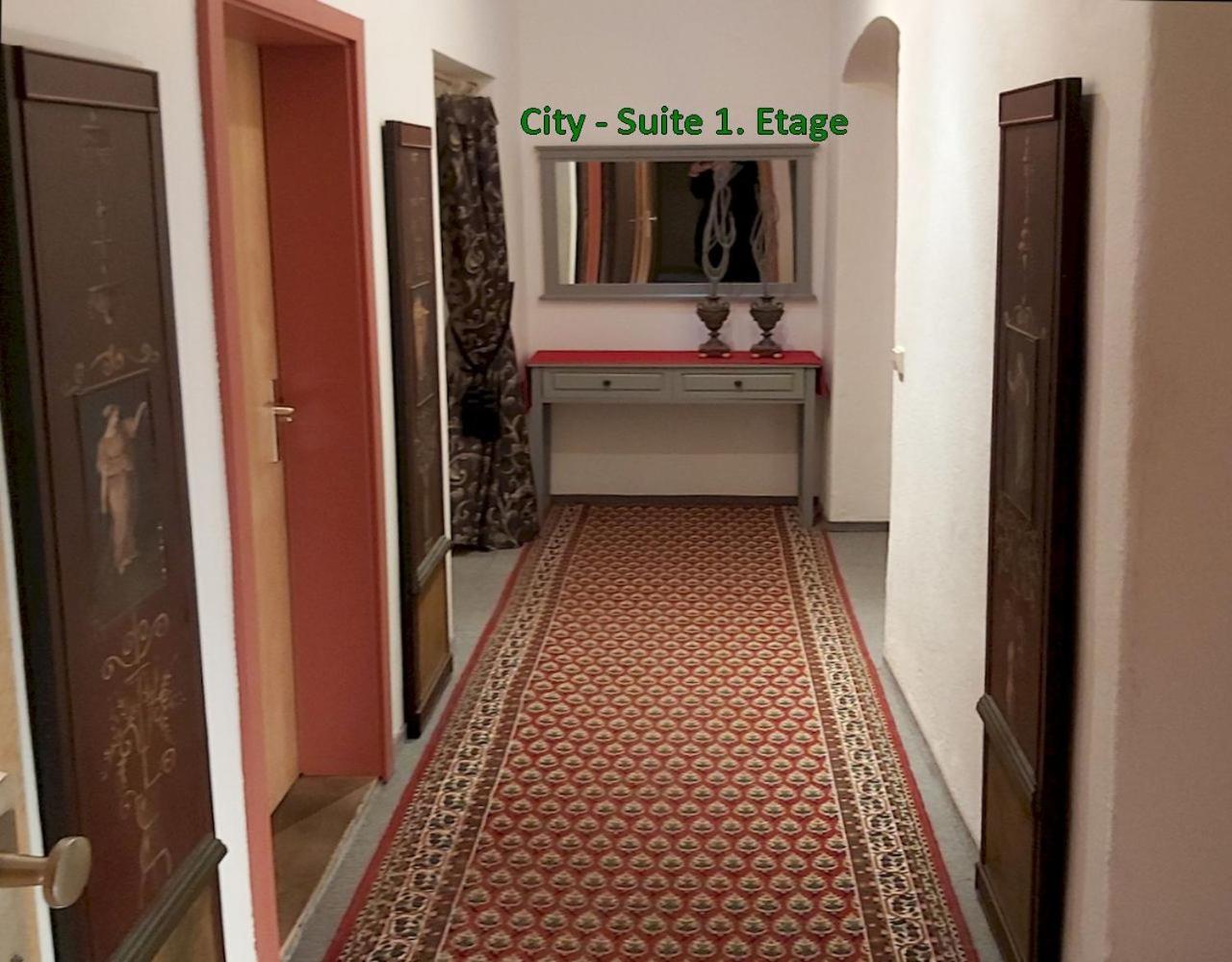 City-Ferienwohnungen-Dresden - Zentral Gelegen Im Haus Louisenstrasse 11 - Dresden-Neustadt Szoba fotó
