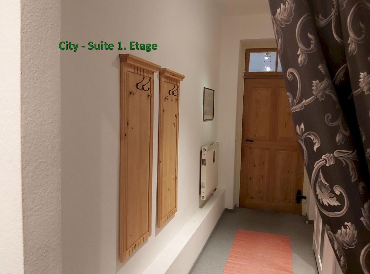 City-Ferienwohnungen-Dresden - Zentral Gelegen Im Haus Louisenstrasse 11 - Dresden-Neustadt Szoba fotó